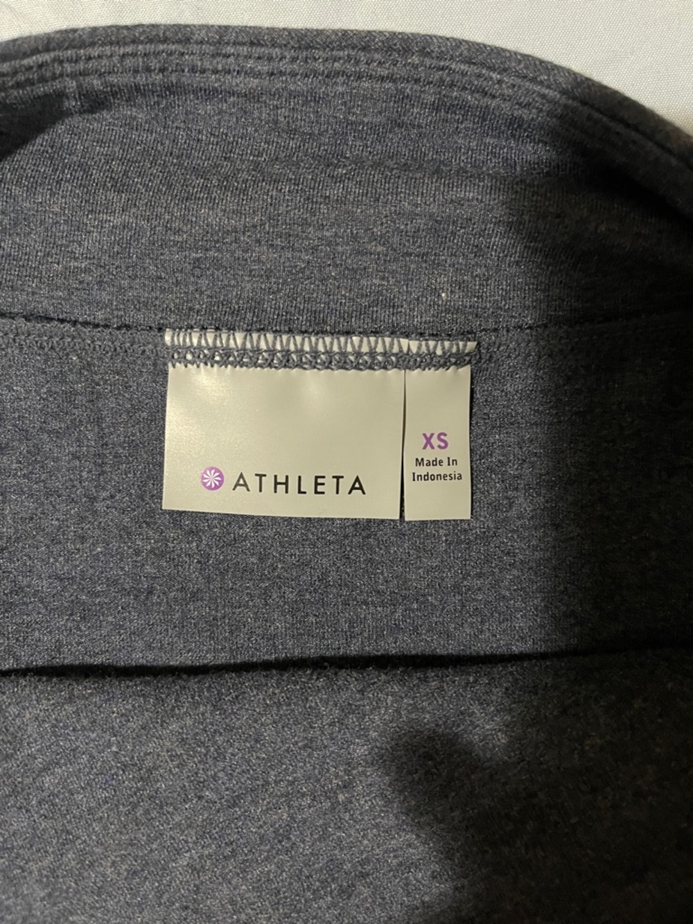 Athleta Navy Wrap-Style Midi Skirt Size XS Like New Condition - Picture 7 of 9
